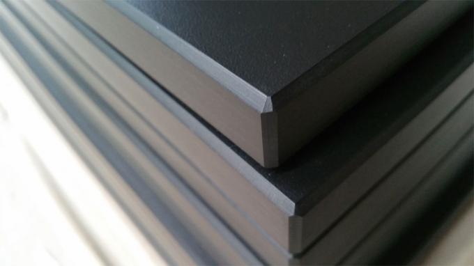 多目的貯蔵を用いるさびない鋼鉄実習指導のベンチ 2