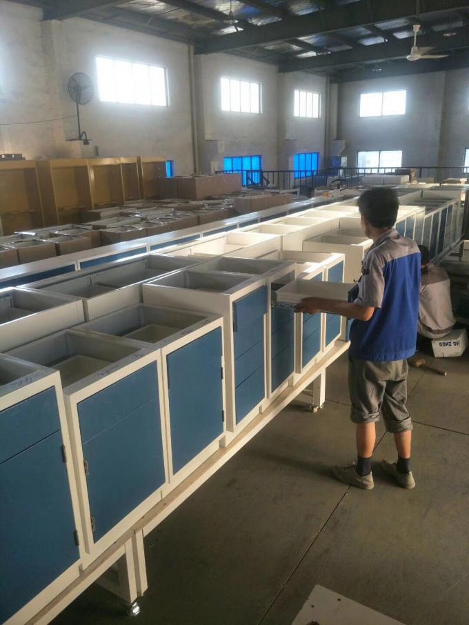 多目的貯蔵を用いるさびない鋼鉄実習指導のベンチ 6