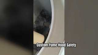 詳細: ウェットスクラバー会社の手動制御システムを備えたカスタマイズされたラボ用ヒュームフード