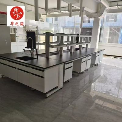 良い値段 PP素材 モジュラルのラボ家具 設計 エルゴノミックなラボワークステーションのためにカスタマイズ可能 オンライン